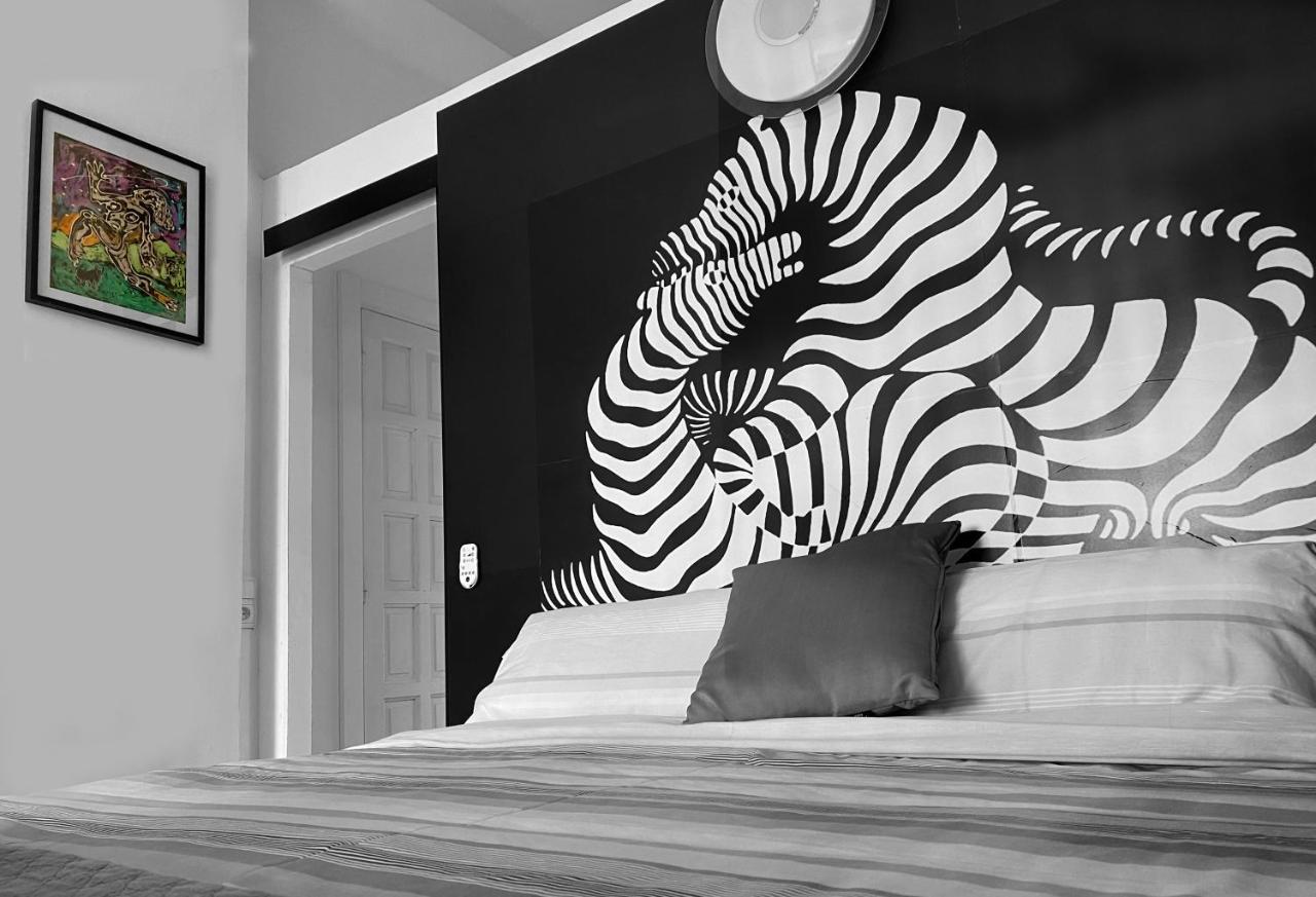 Sunrise Estudio Zebra, con vistas jardín y mar Miami Playa Exterior foto