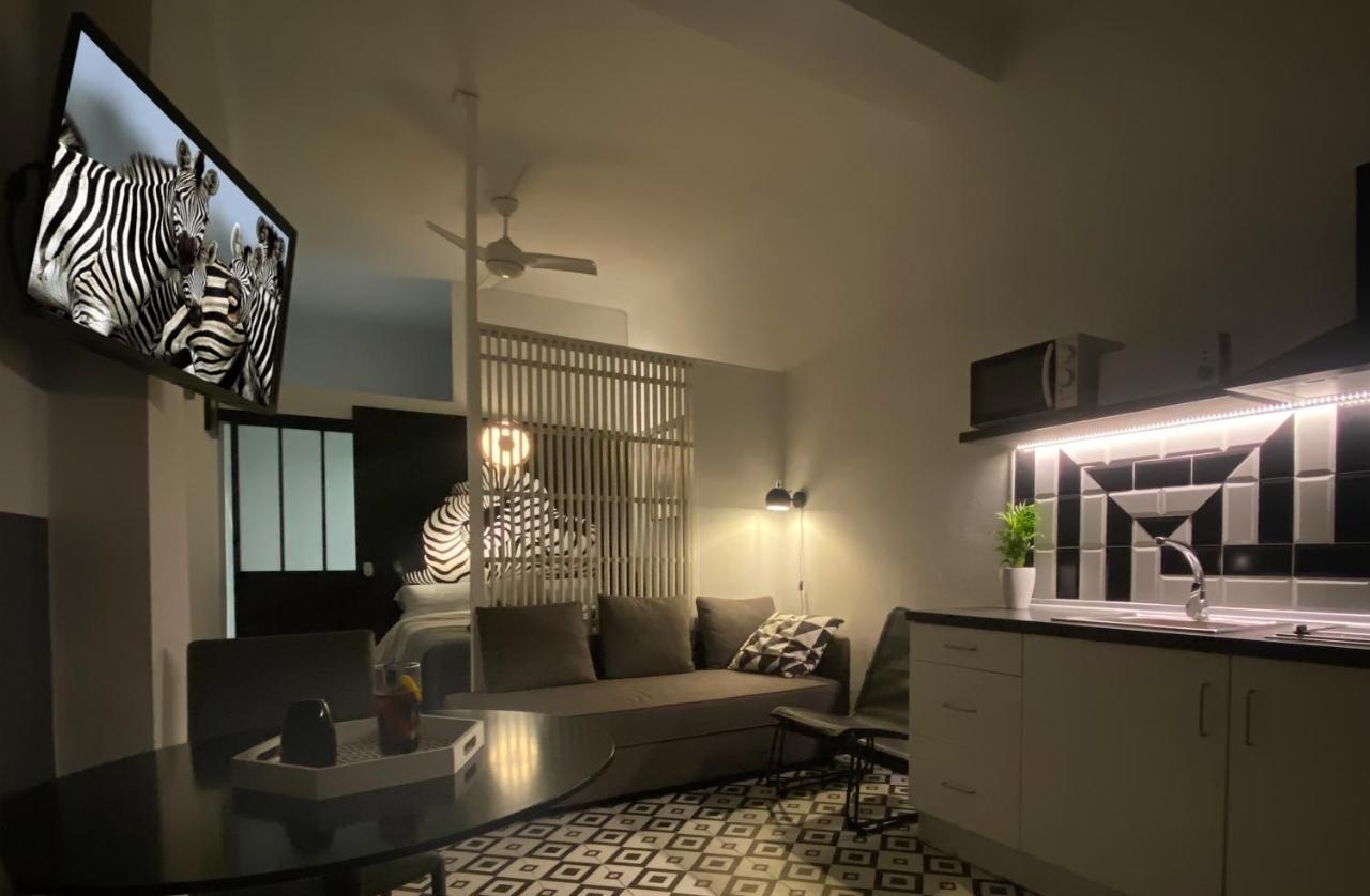 Sunrise Estudio Zebra, con vistas jardín y mar Miami Playa Exterior foto